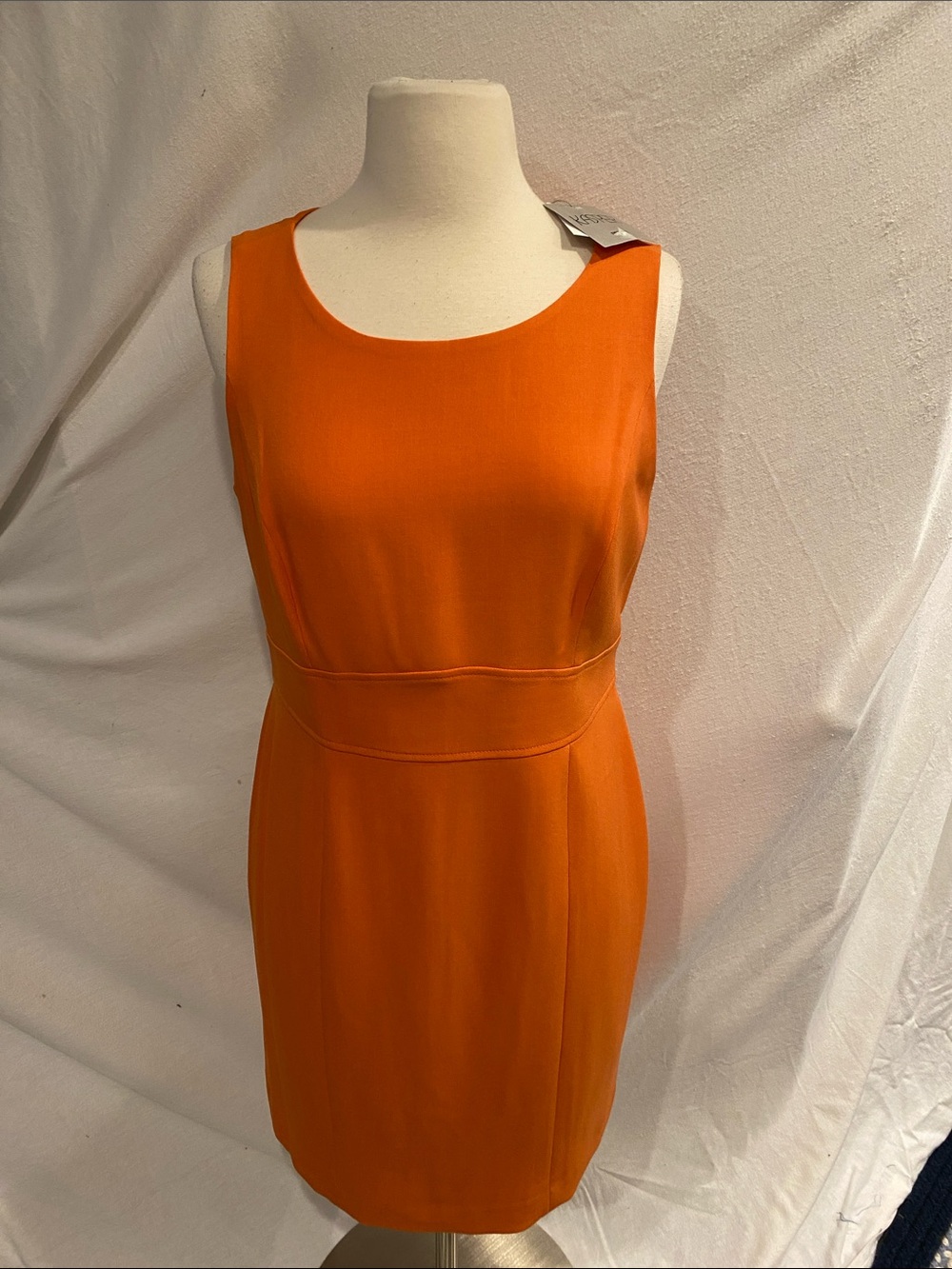 KasperSleeveless Orange Sheath Dress